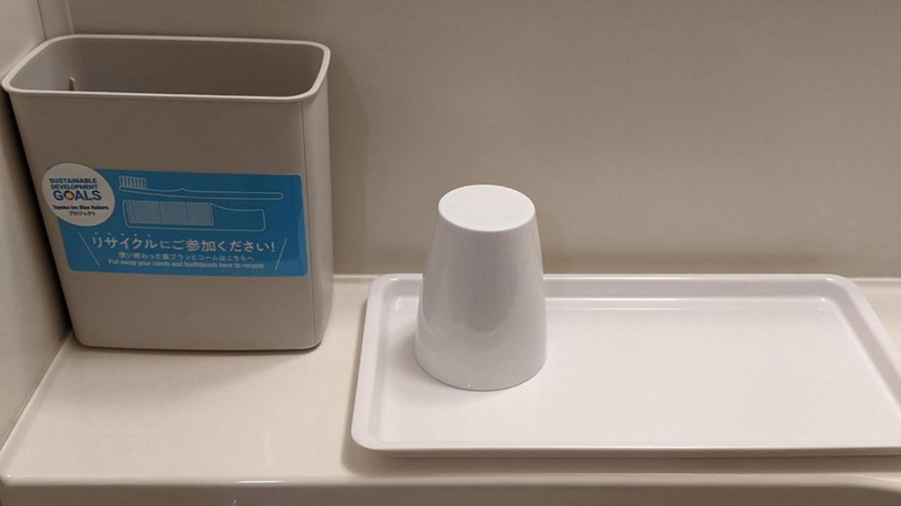Toyoko Inn Osaka Hankyu Juso-Eki Nishi-Guchi No.2 Экстерьер фото
