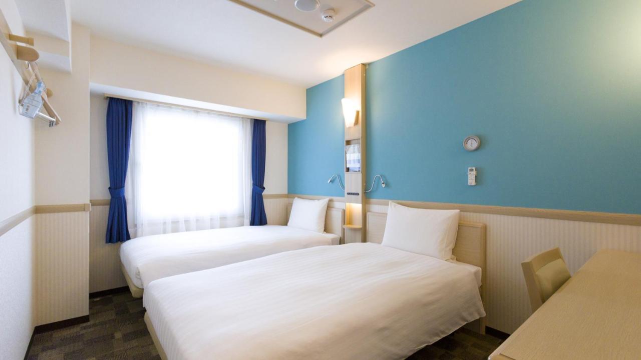 Toyoko Inn Osaka Hankyu Juso-Eki Nishi-Guchi No.2 Экстерьер фото